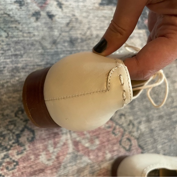 VINTAGE- Keneth Cole shoes - Picture 3 of 4